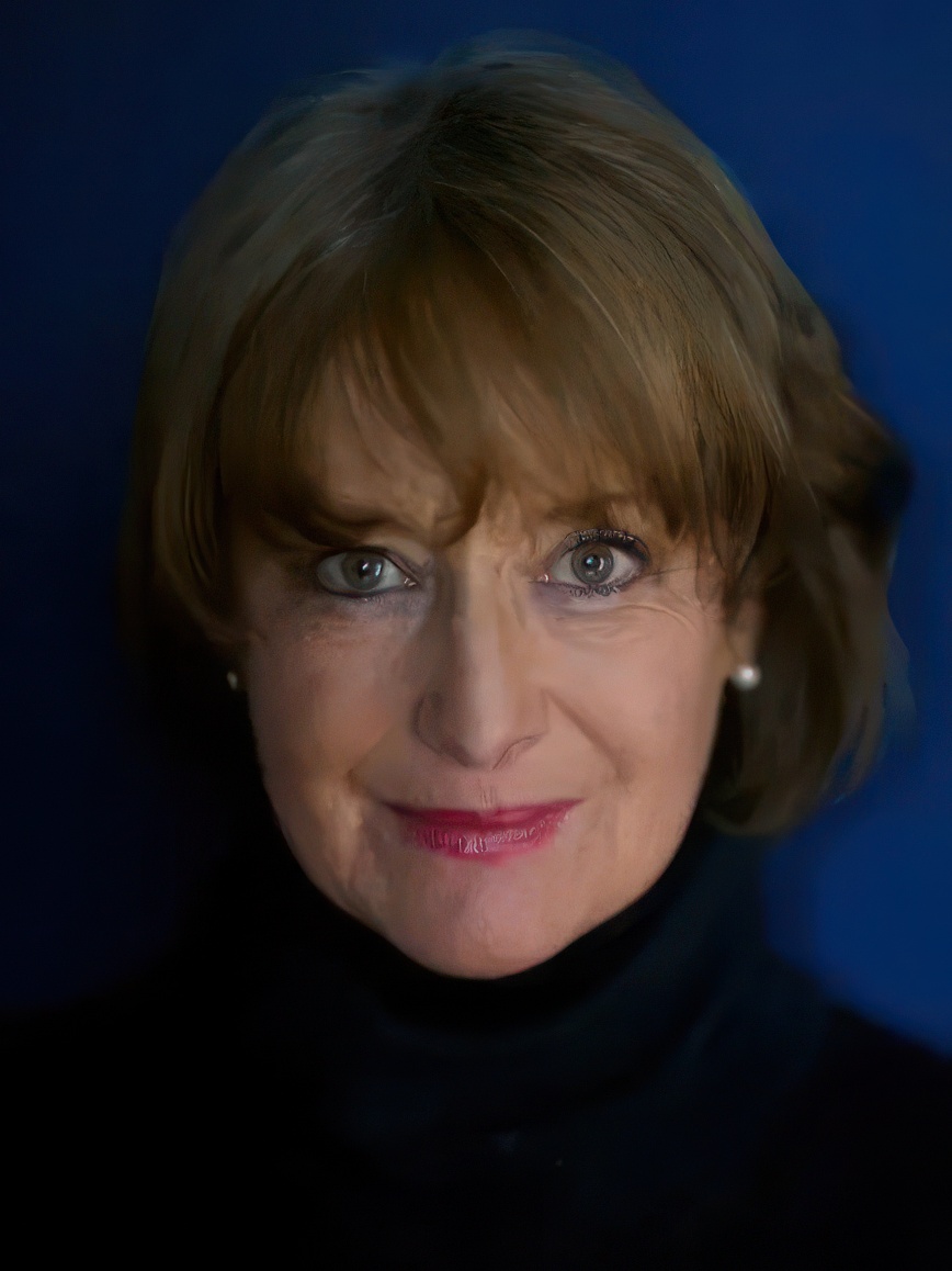Minette Walters portrait