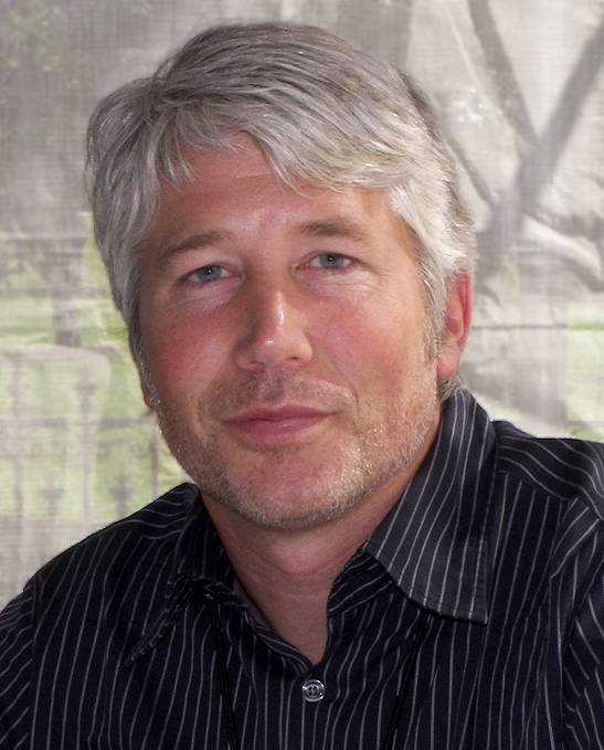 Po Bronson portrait