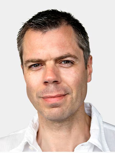 Russell Smith portrait