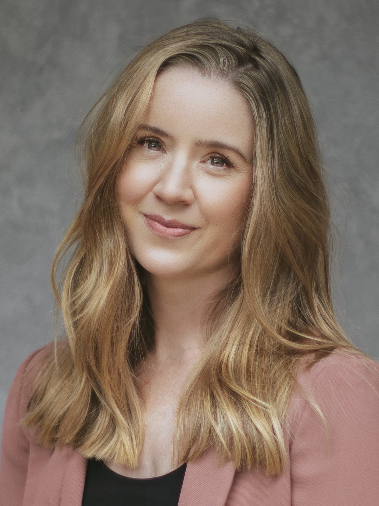 Verity Harding portrait