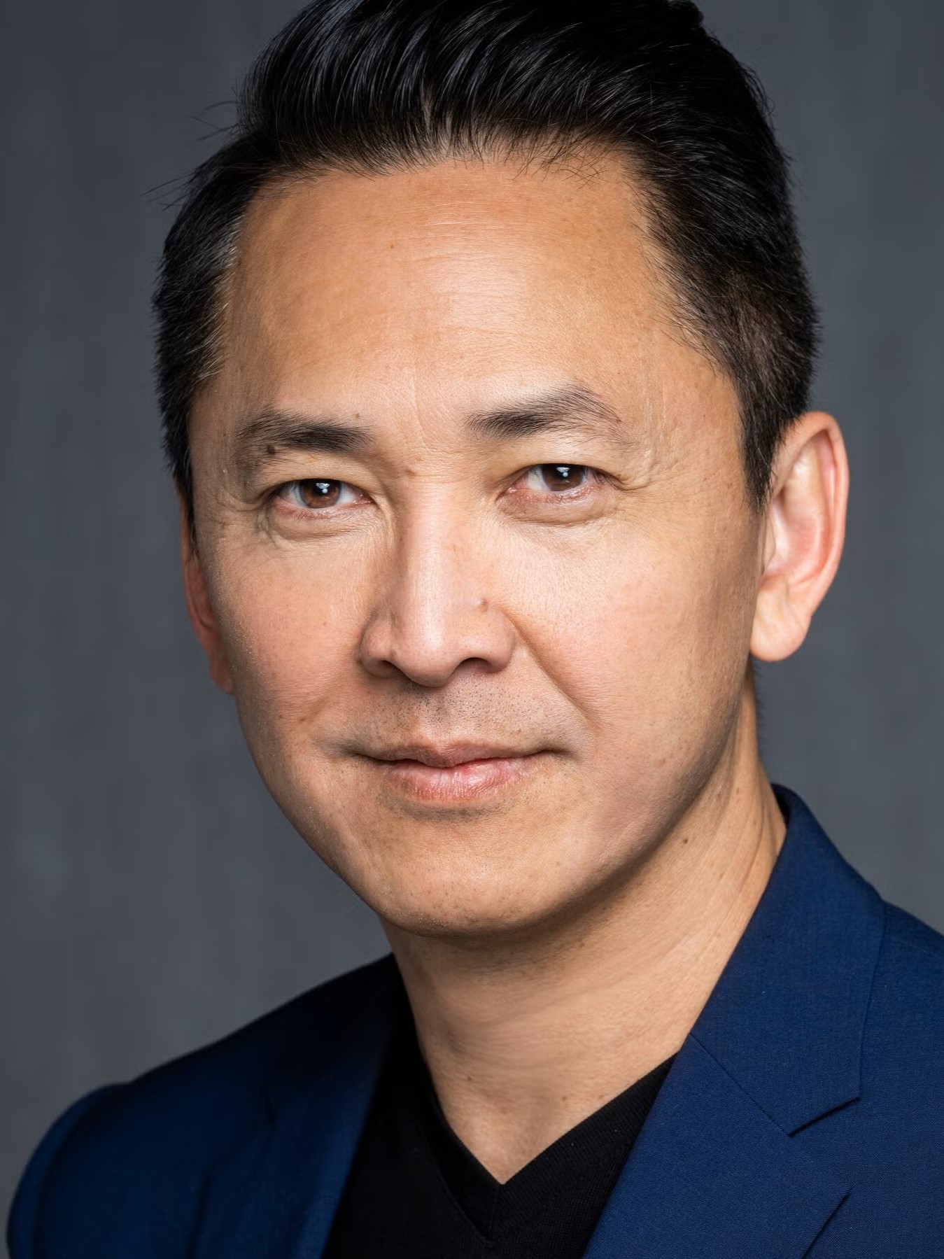 Viet Thanh Nguyen portrait